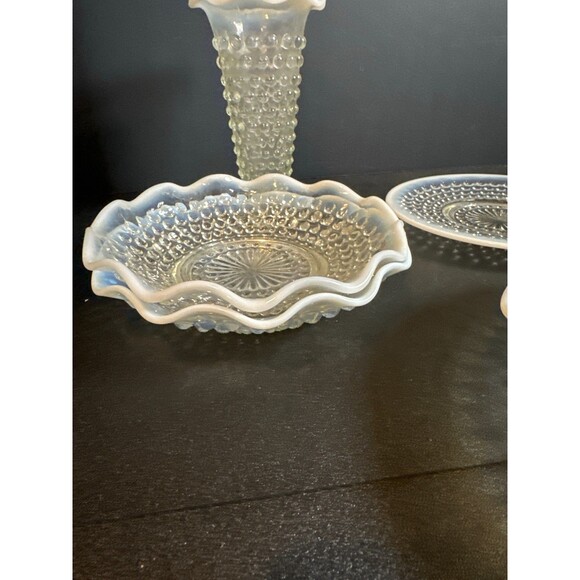 Anchor Hocking Moonstone Opalescent Glass 7-pc Set - Picture 10 of 10